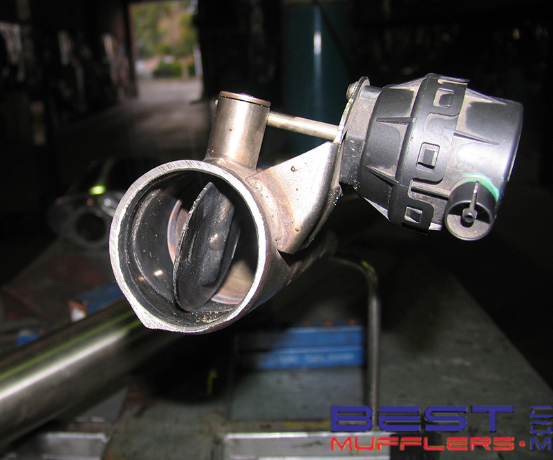 Ford Falcon XD Twin Exhaust System